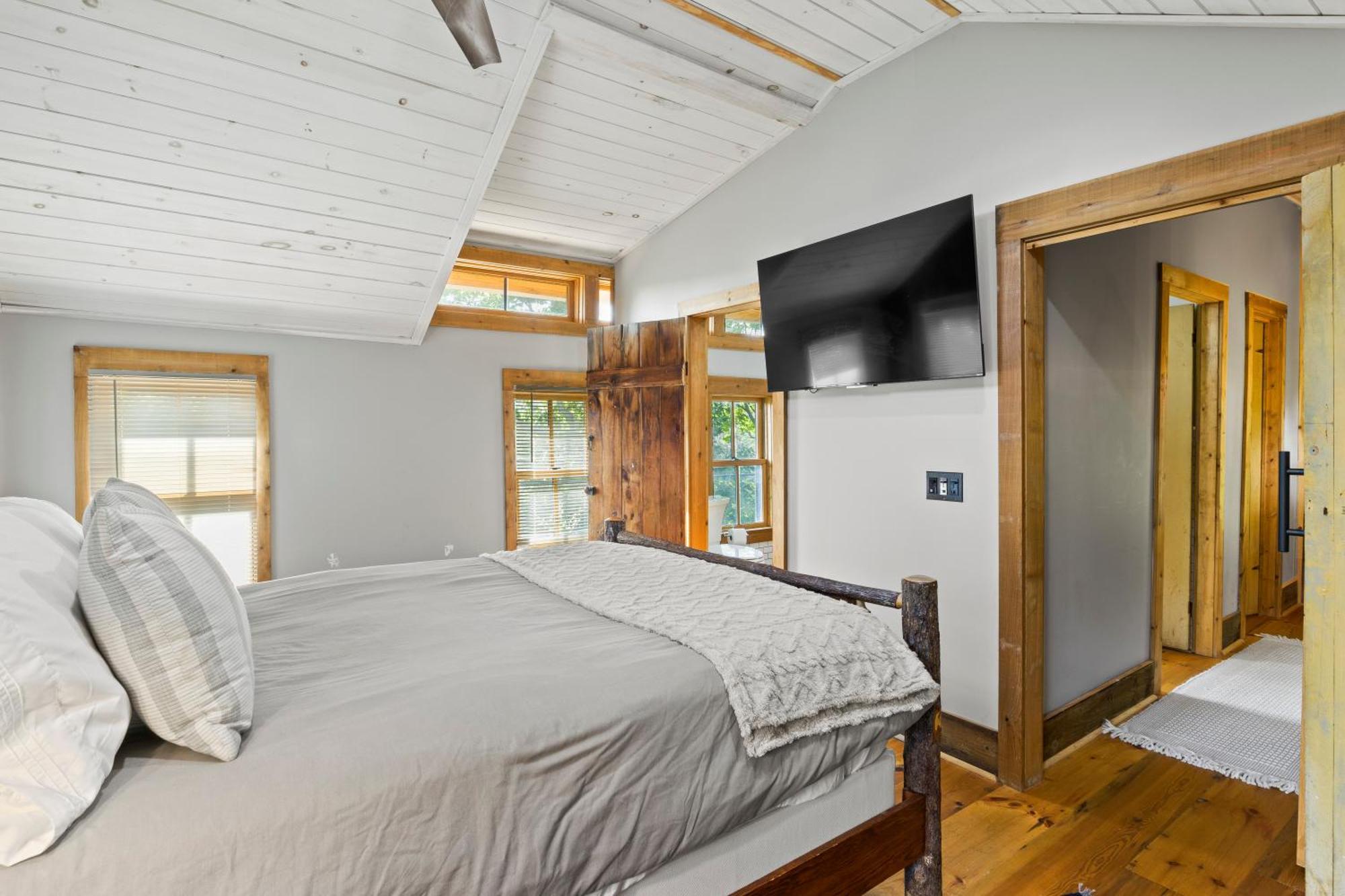 Cozy Two Bedroom Home On Canandaigua Lake Rushville エクステリア 写真